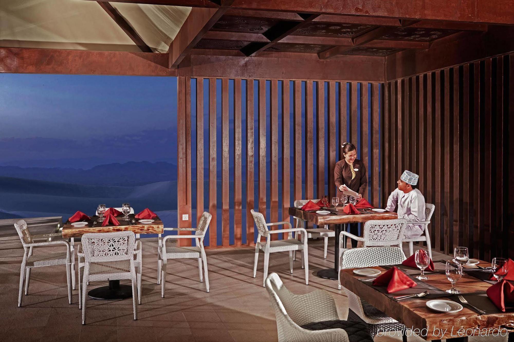 Dunes By Al Nahda Hotel 5*